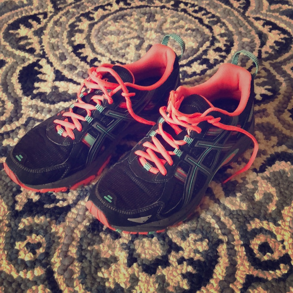 ASICS Gel Venture 5